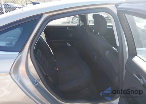 2015 Ford Fusion Se from USA, damaged, VIN 3FA6P0HD8FR132953